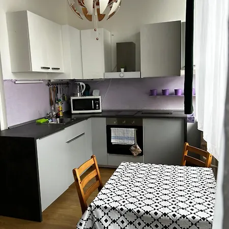1 - Izbovy S Kupelnou * Bratislava
