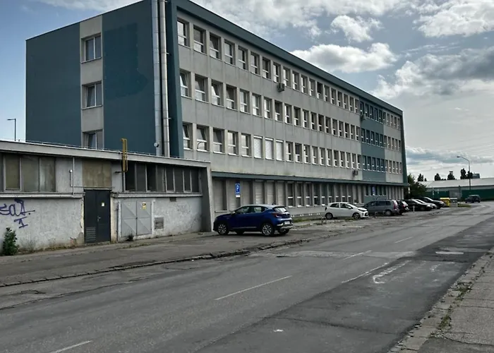 Apartmán 1 - Izbovy S Kupelnou Bratislava
