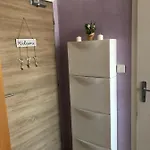 1 - Izbovy S Kupelnou 布拉迪斯拉发